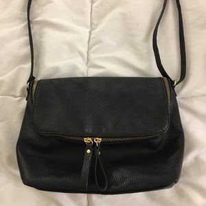 H&M crossbody bag.